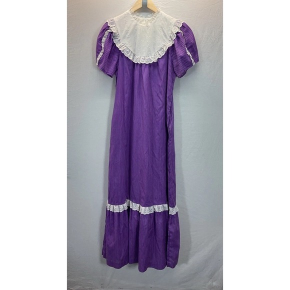 Nalii Honolulu Dresses & Skirts - VTG Nalii‎ Honolulu Hawaiian eyelet trim purple stripe Maxi Dress Boho 13/14